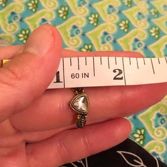 Golden Leaf With Rhinestone Diamond Shape Design Ring - Picture 10 of 11